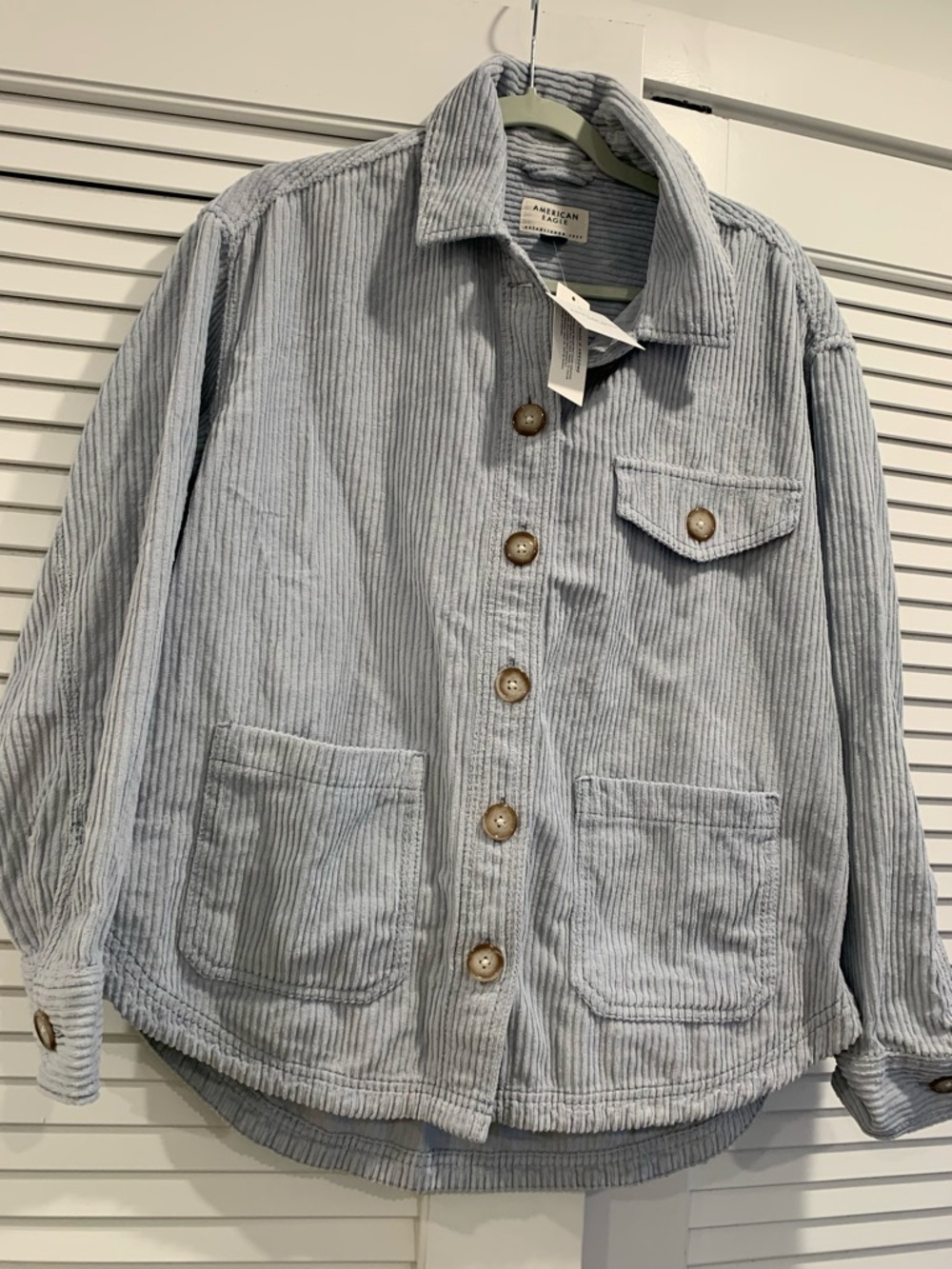 NWT American Eagle corduroy shirt jacket button down baby blue classy light Med